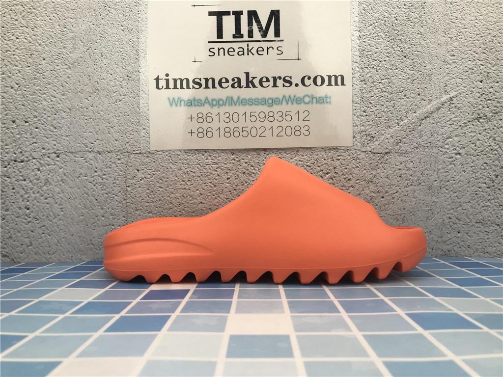 Free Shipping Yeezy Slide Adults Orange GZ0953